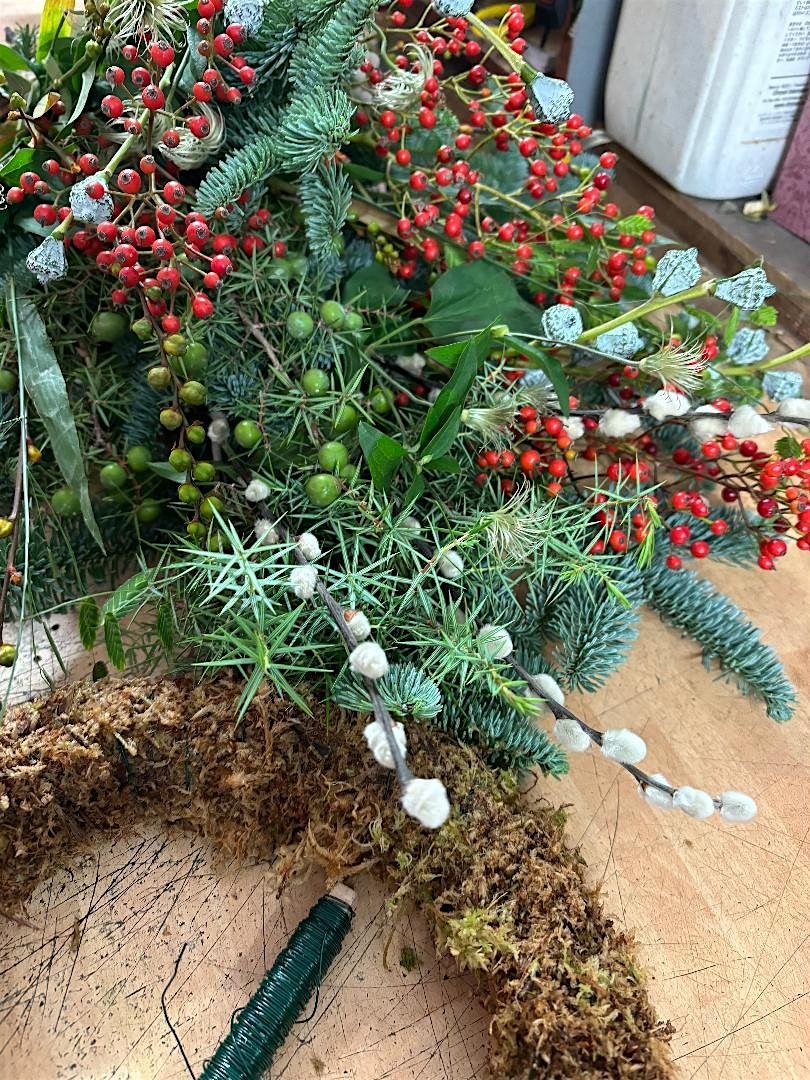 CHRISTMAS DOOR WREATH WORKSHOP, 25 November | Event in Bath | AllEvents
