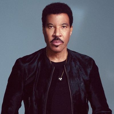 Lionel Richie and Earth, Wind & Fire - Sing a Song All Night Long