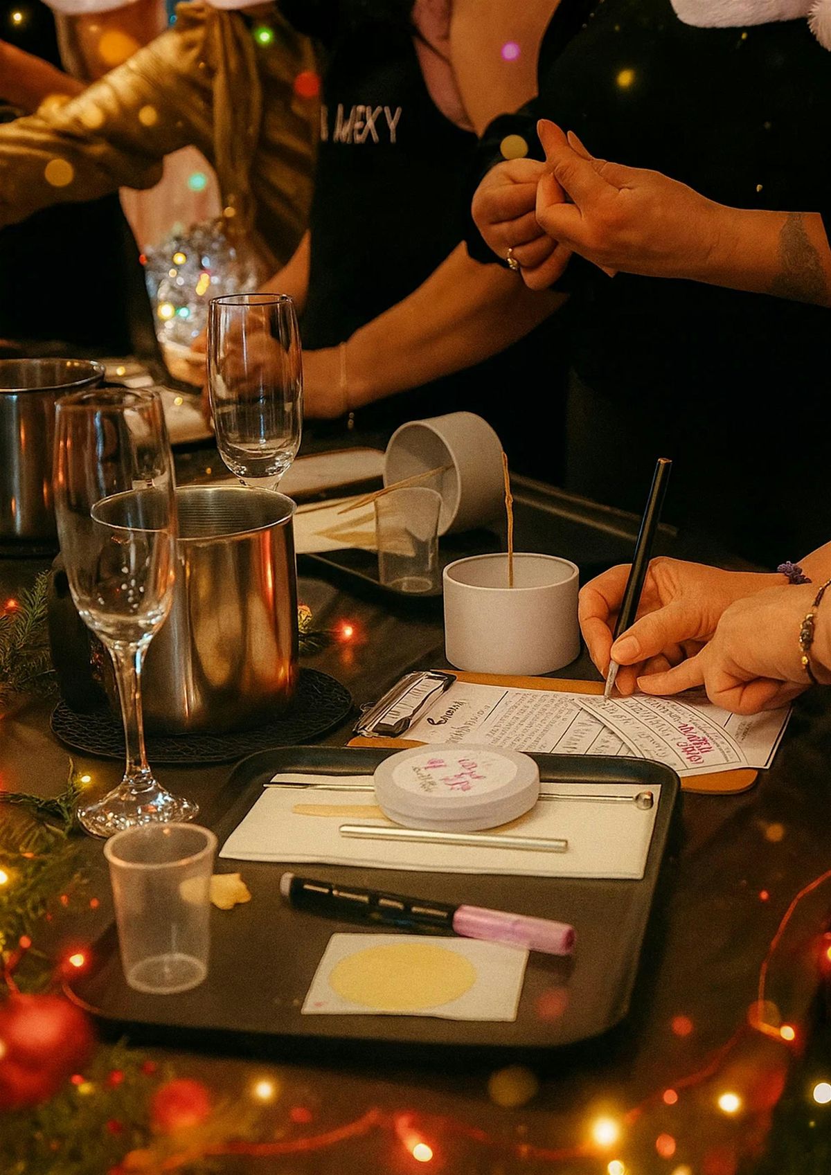 Christmas Sip & Pour Candle Workshop at Carmen, 11 December | Event in Atherton | AllEvents