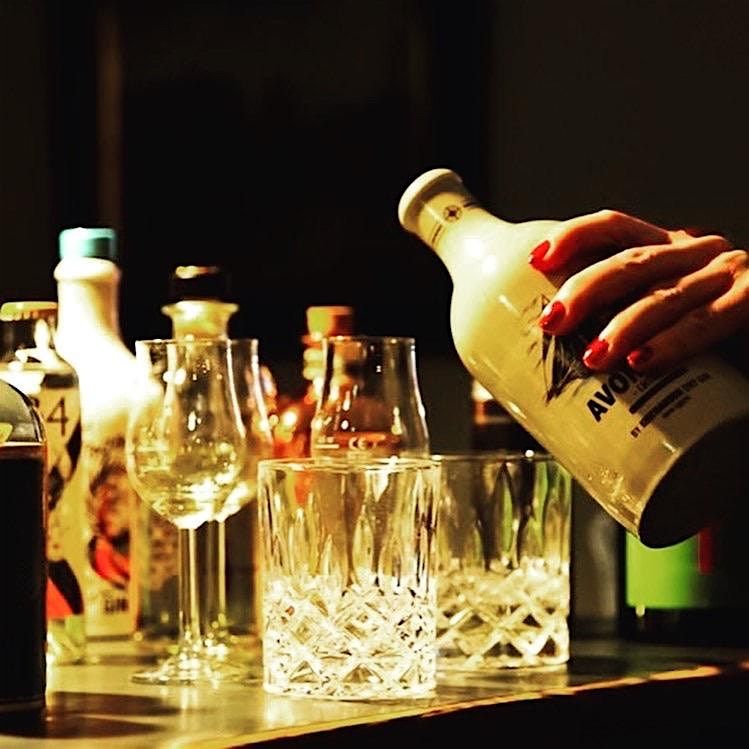 INTO THE DEEP - alles, was Ihr über Gin wissen wollt, 27 December | Event in Hamburg | AllEvents