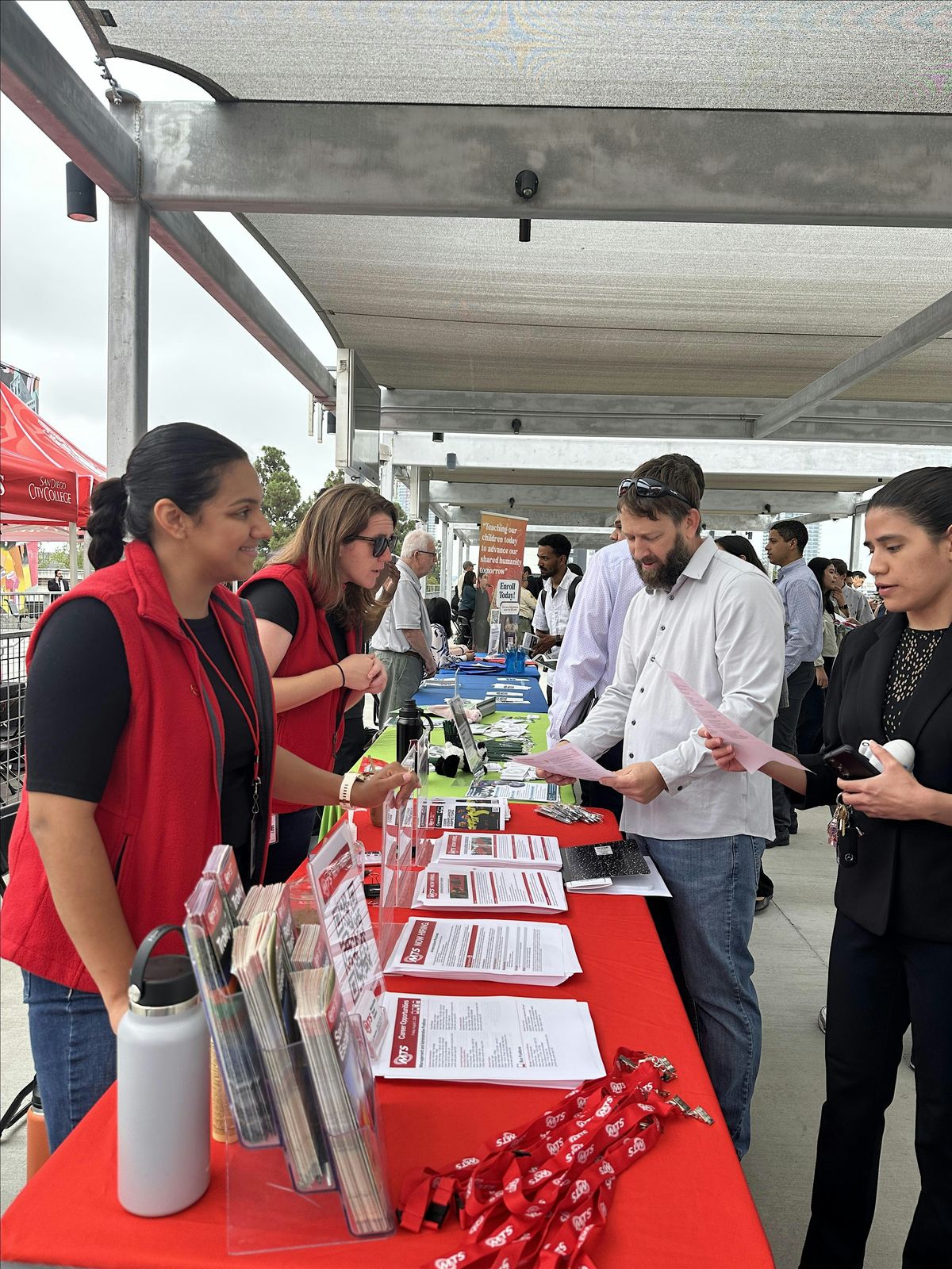 Building Bridges: Career and Community Fair + Resume Workshop, 25 September | Event in Escondido | AllEvents