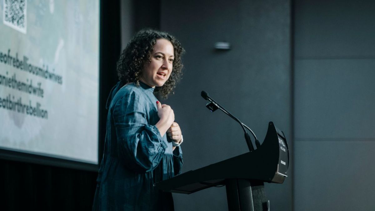 Midwife, 1 February | Event in Los Angeles | AllEvents