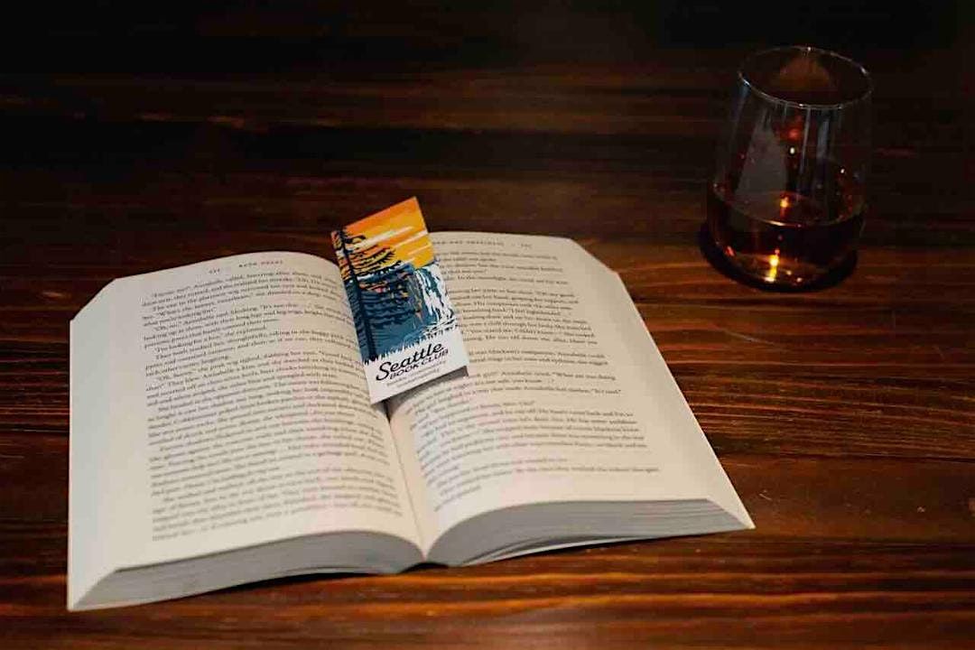 Sips & Silent Reading: Summer Romance, 13 August | Event in Seattle | AllEvents