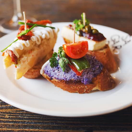 Menú 16 pintxos donostiarras + botella en Sagardi Muntaner | Event in Barcelona | AllEvents