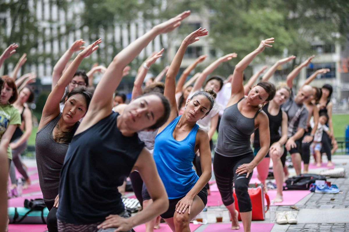 Bryant Park Yoga: Tuesday Morning Classes 2025, 3 June | Event in New York | AllEvents
