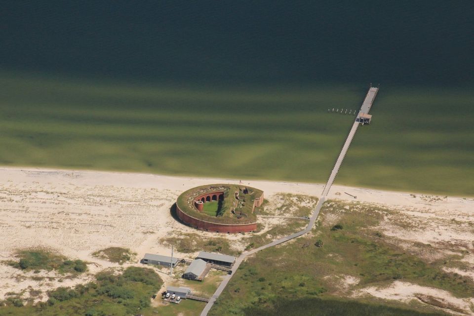 Guardian of the Sound: The Story of Ship Island and Fort Massachusetts ...