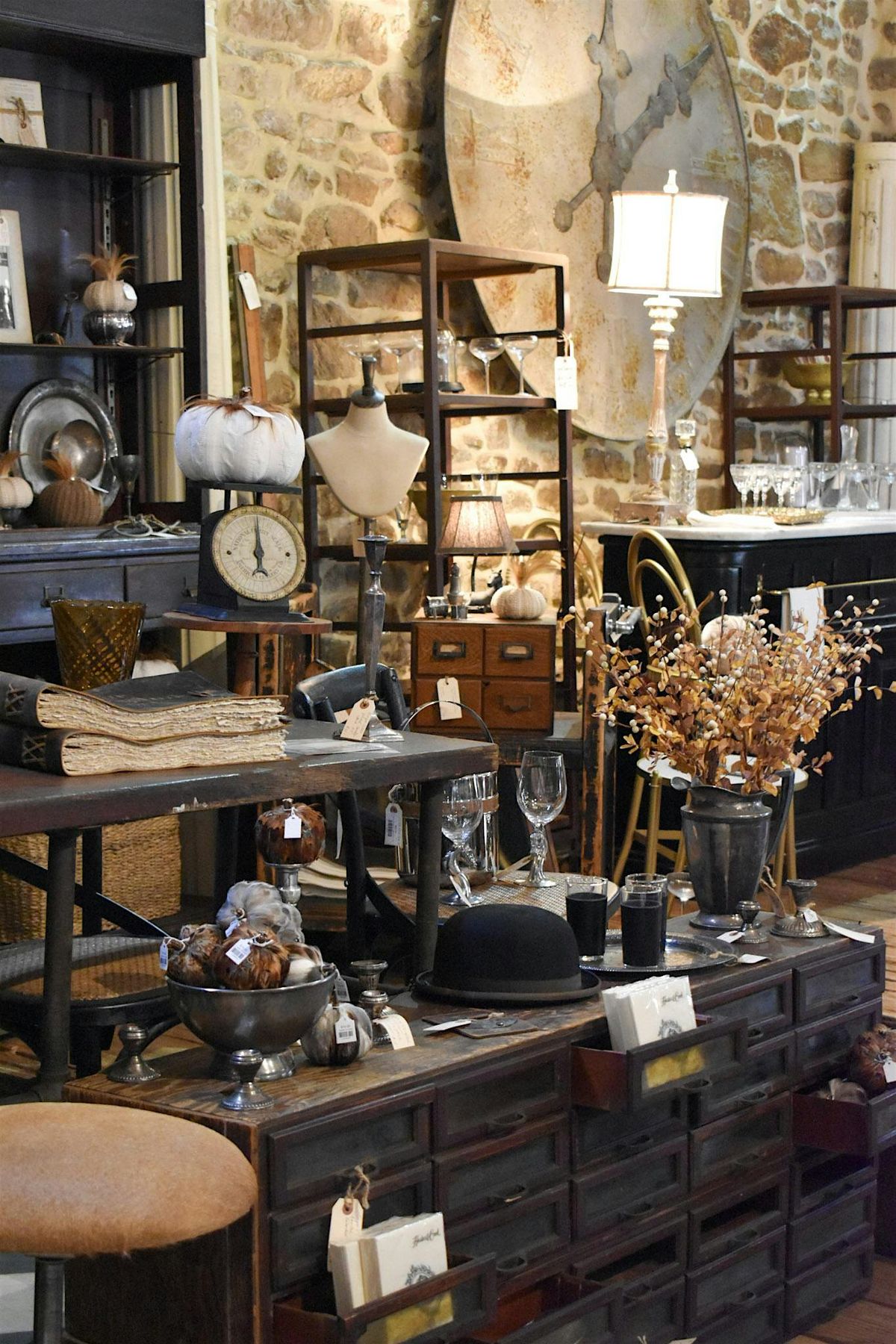 Fall Barn Sale Preview Party 2025 - Evening Session 6:00 - 8:30 PM, 17 September | Event in Malvern | AllEvents