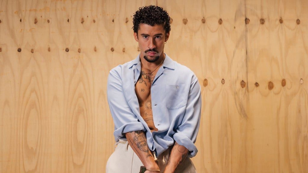 Bad Bunny - DeBÍ TiRAR MáS FOToS World Tour