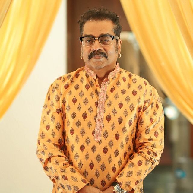 Apurva Nisshad, Hariharan in Mumbai