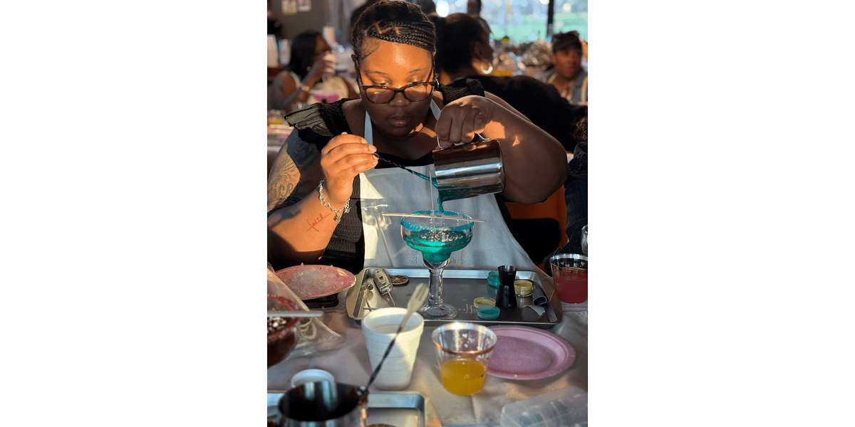 Crafting Cocktail Inspired Candles With Instructor Kora - Candle Making Class in Austin | Classpop!™, 15 August