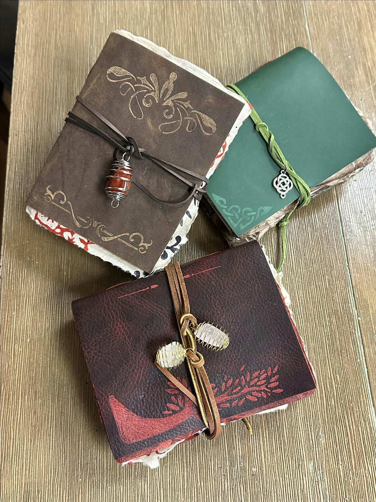 The Art of Bookbinding: A Hands-On Fundraiser, 22 August | Event in LaGrange | AllEvents
