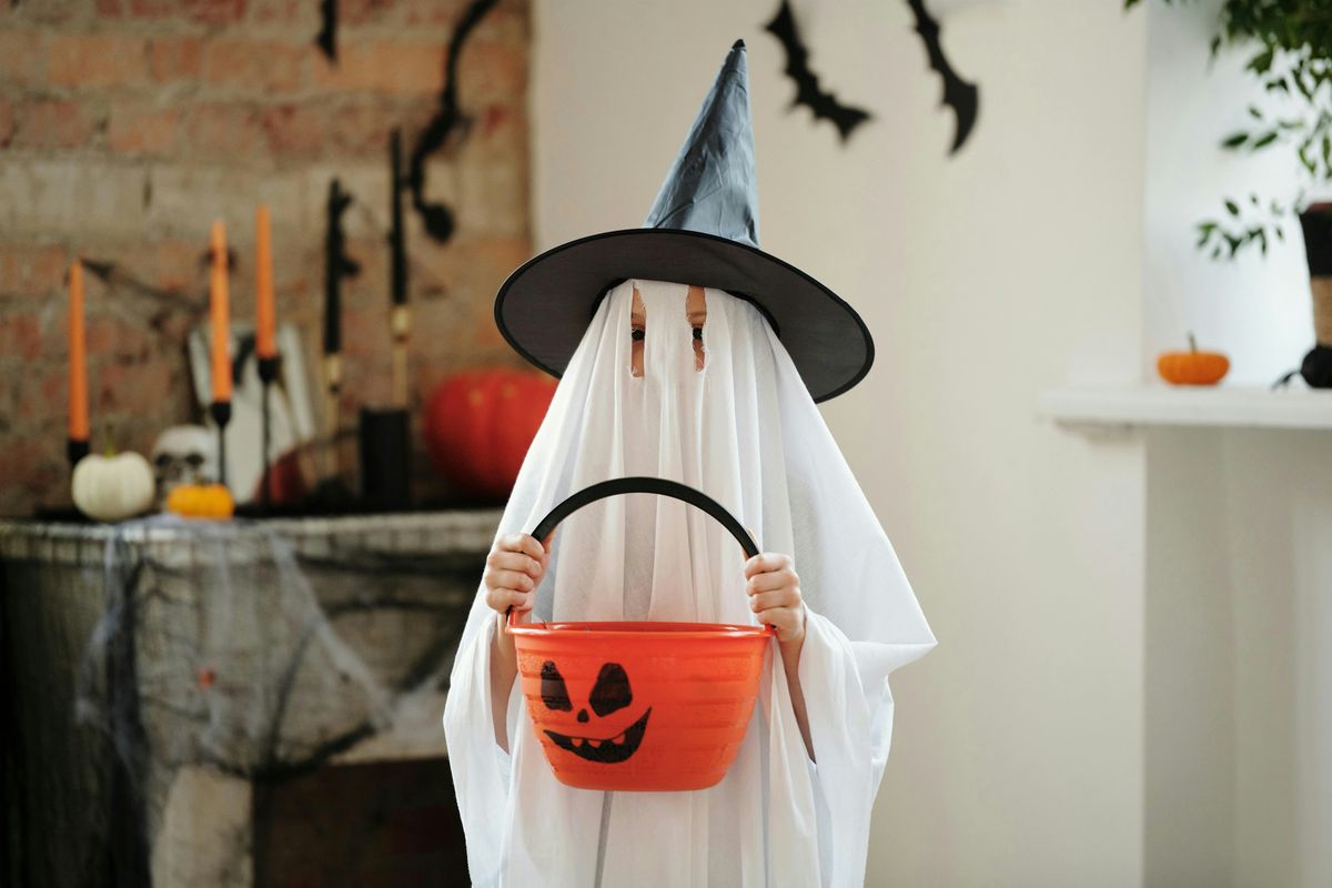 Schwartz’s Spooky Costume Contest & Candy Handout | Event in Romulus | AllEvents