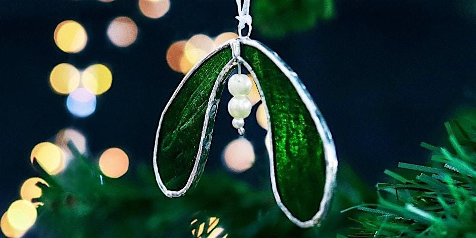 Make Your Own Festive Stained Glass Ornaments Workshop (Cambridge), 14 December | Event in Cambridge | AllEvents