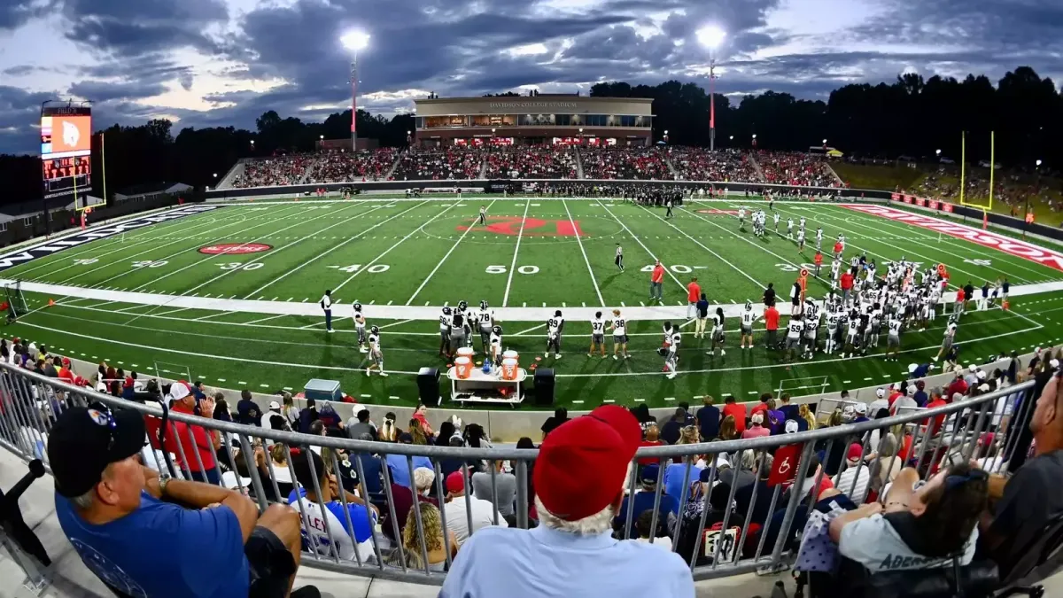 Davidson Wildcats at Drake Bulldogs Football, 18 October | Event in Des Moines | AllEvents