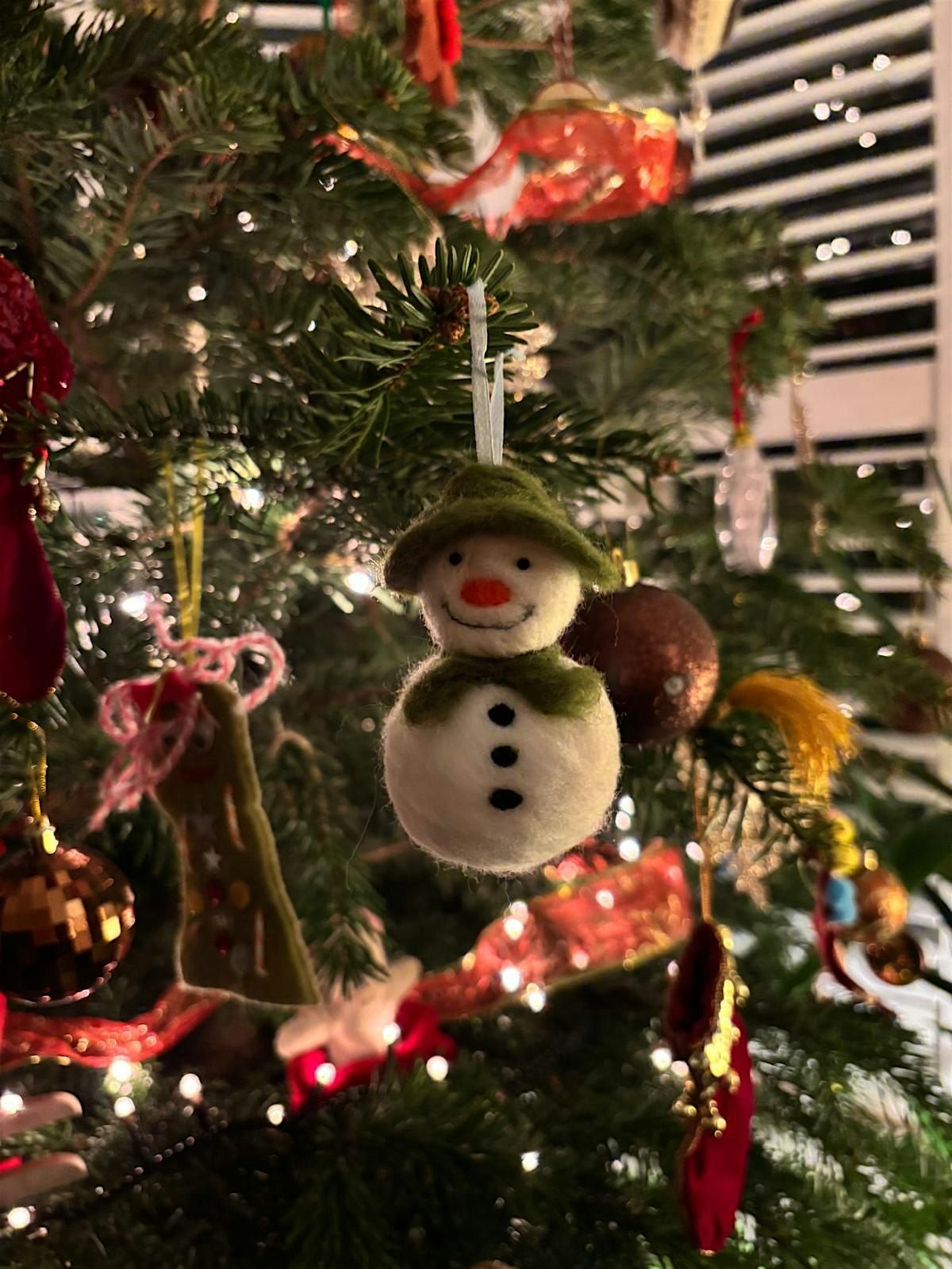 FELT N’ FROTH - Needle felting Workshop - The Snowman Xmas Decoration, 30 November | Event in Stony Stratford