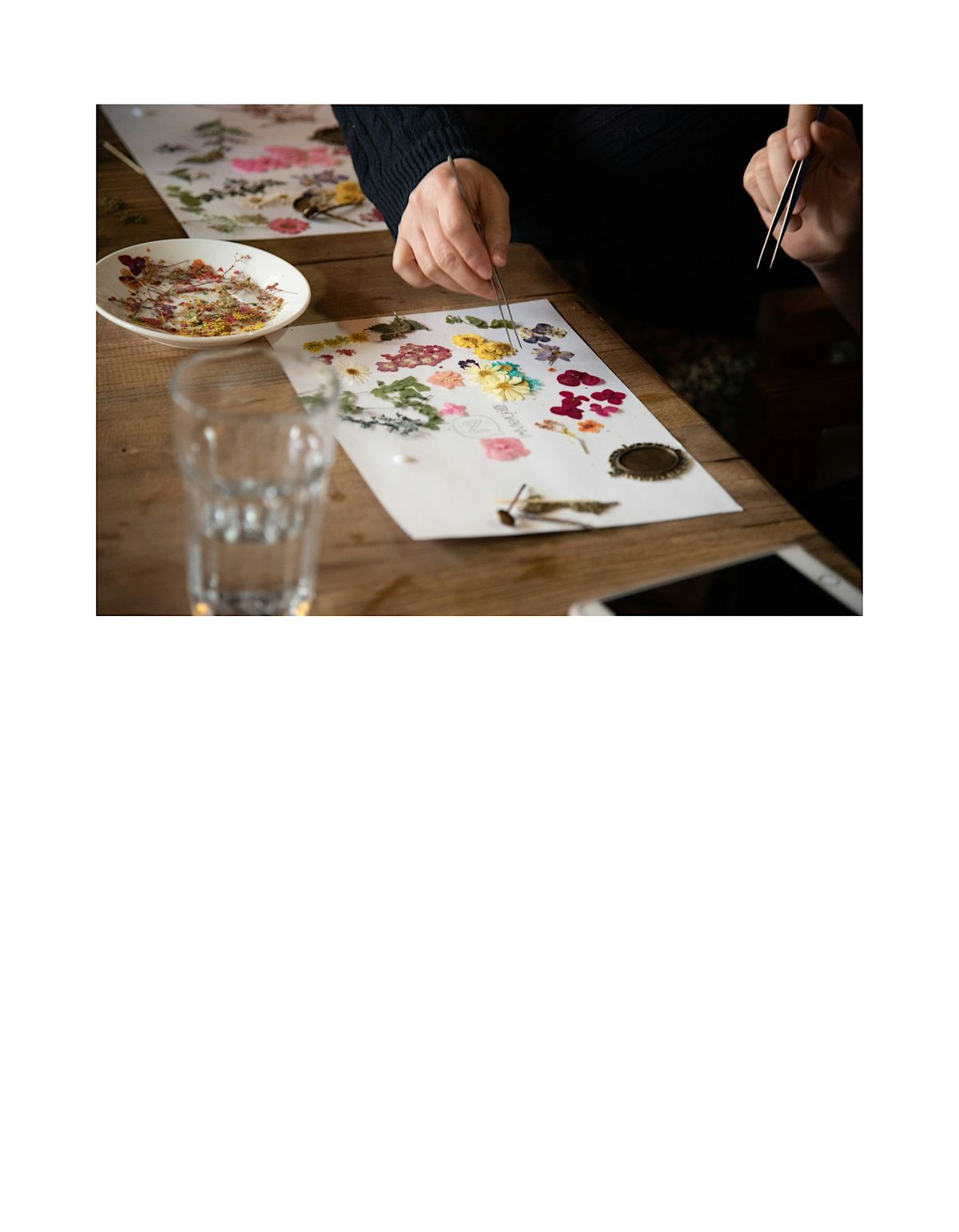 Sip & Create w/ Oxford Blooms'  Pressed Flower Gift Workshop., 17 December | Event in Newtown | AllEvents