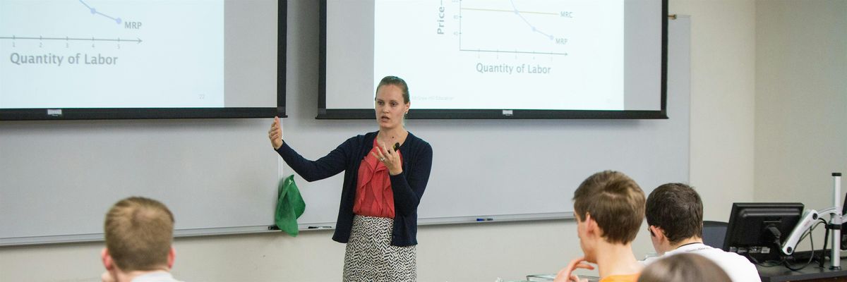Time-Varying Risk-Return Relationship of Cryptocurrency, Stocks, and Bonds, 12 September | Event in Omaha