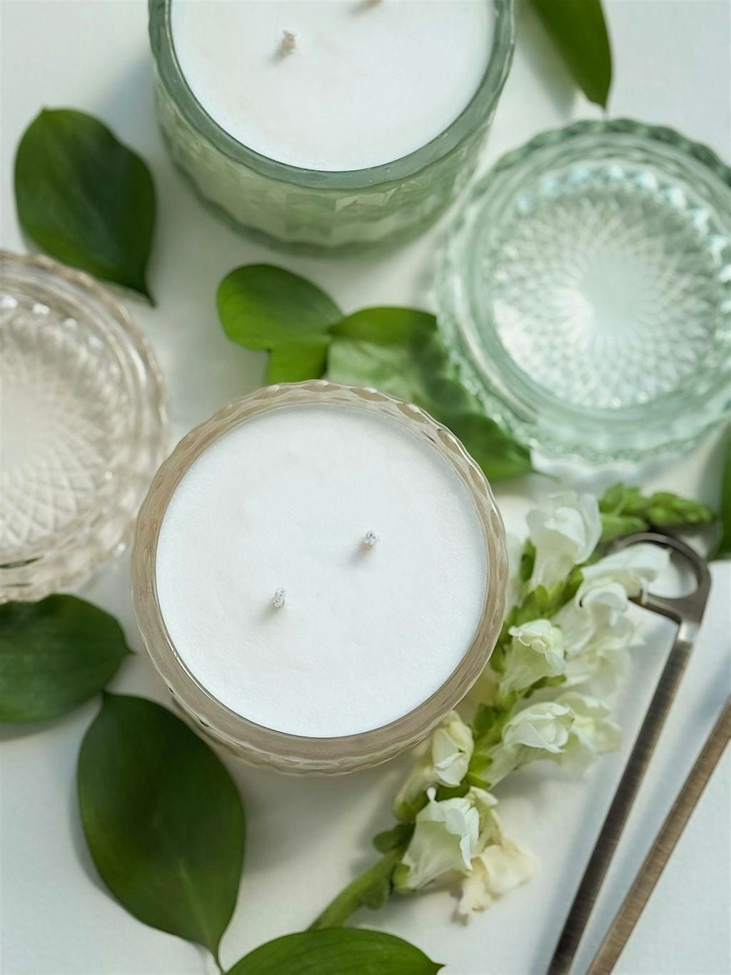 Coffee & Candle Pouring, 16 August | Event in Neenah | AllEvents