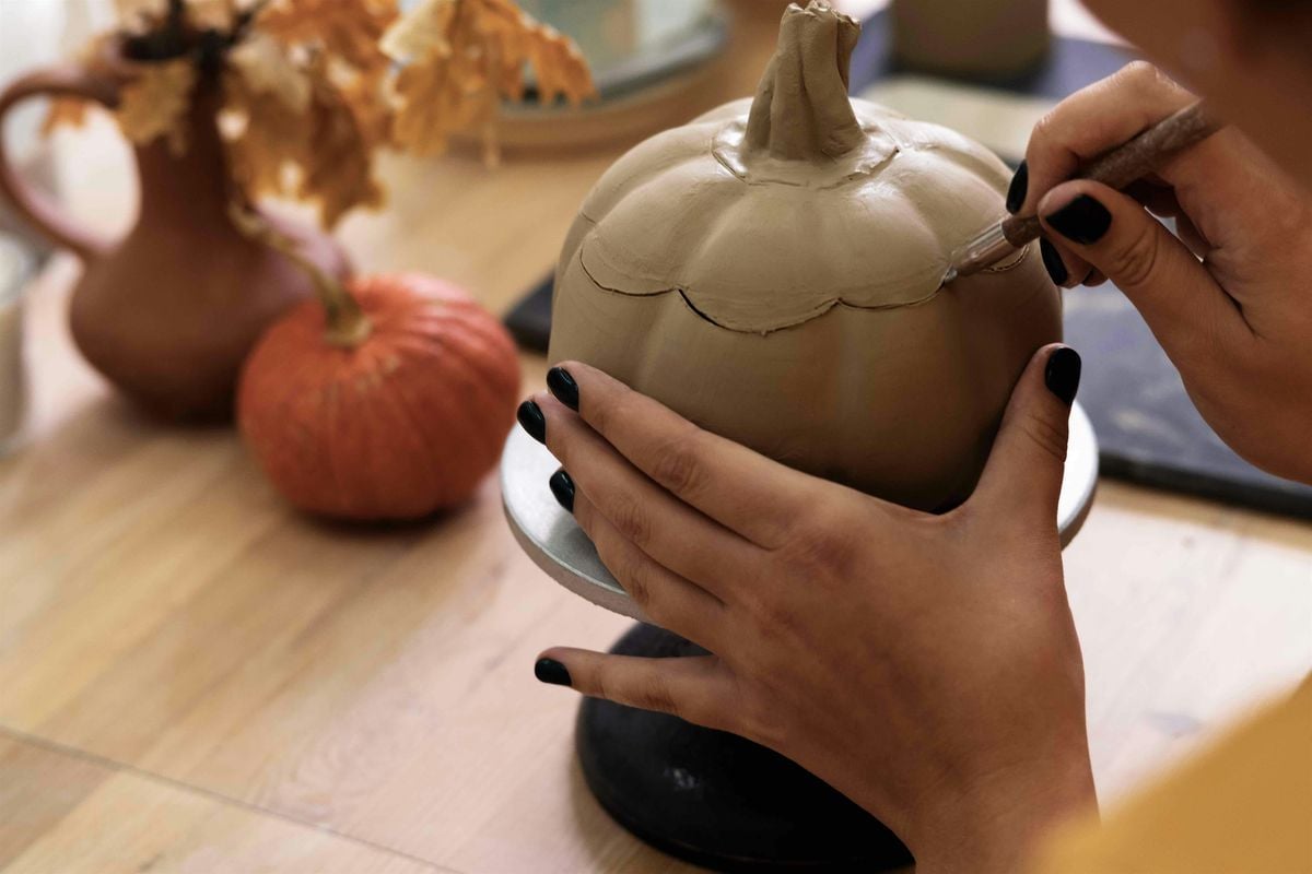 Intro to Pottery: Clay Pumpkins, 25 October | Event in Denton | AllEvents