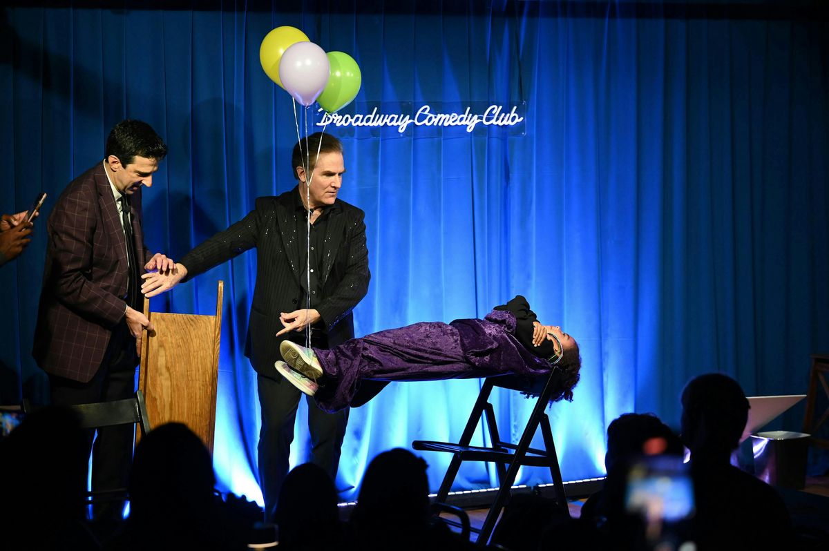 Magic Show for All Ages - Broadway Magic Hour (Times Square), 17 January | Event in New York | AllEvents