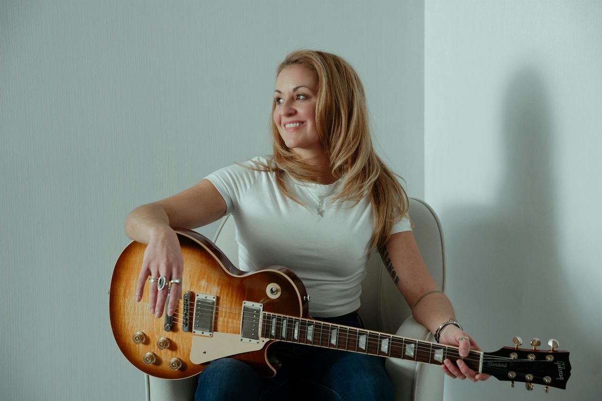 Happy Hour at The Eleven with Shannon Roy, 18 July | Event in Albany | AllEvents