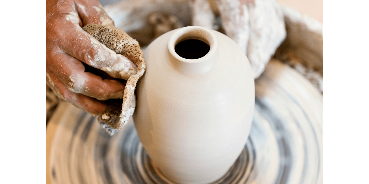 Introduction to Wheel Throwing - Private - Pottery Class in Boston | Classpop!™, 6 October | Event in Boston