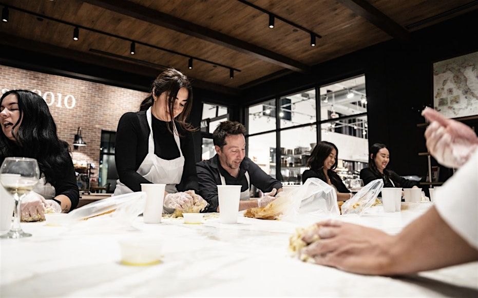 Calzone Making with Wine Pairing, 8 November | Event in Salem | AllEvents