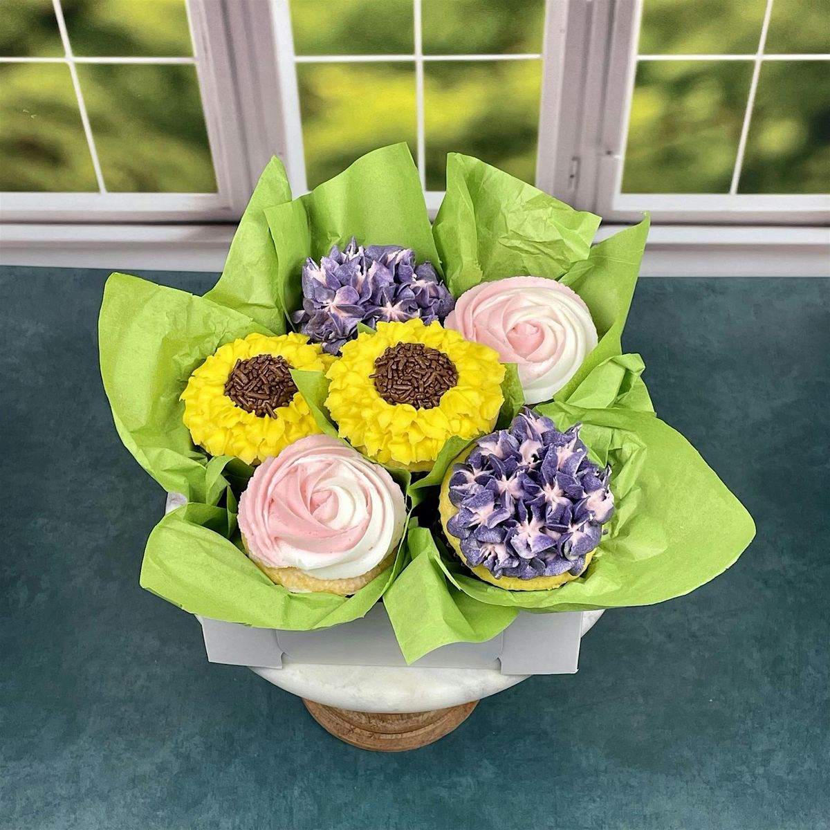 Buttercream Flower Cupcake Bouquet - Cake4Kids, 17 May | Event in Fairfax | AllEvents