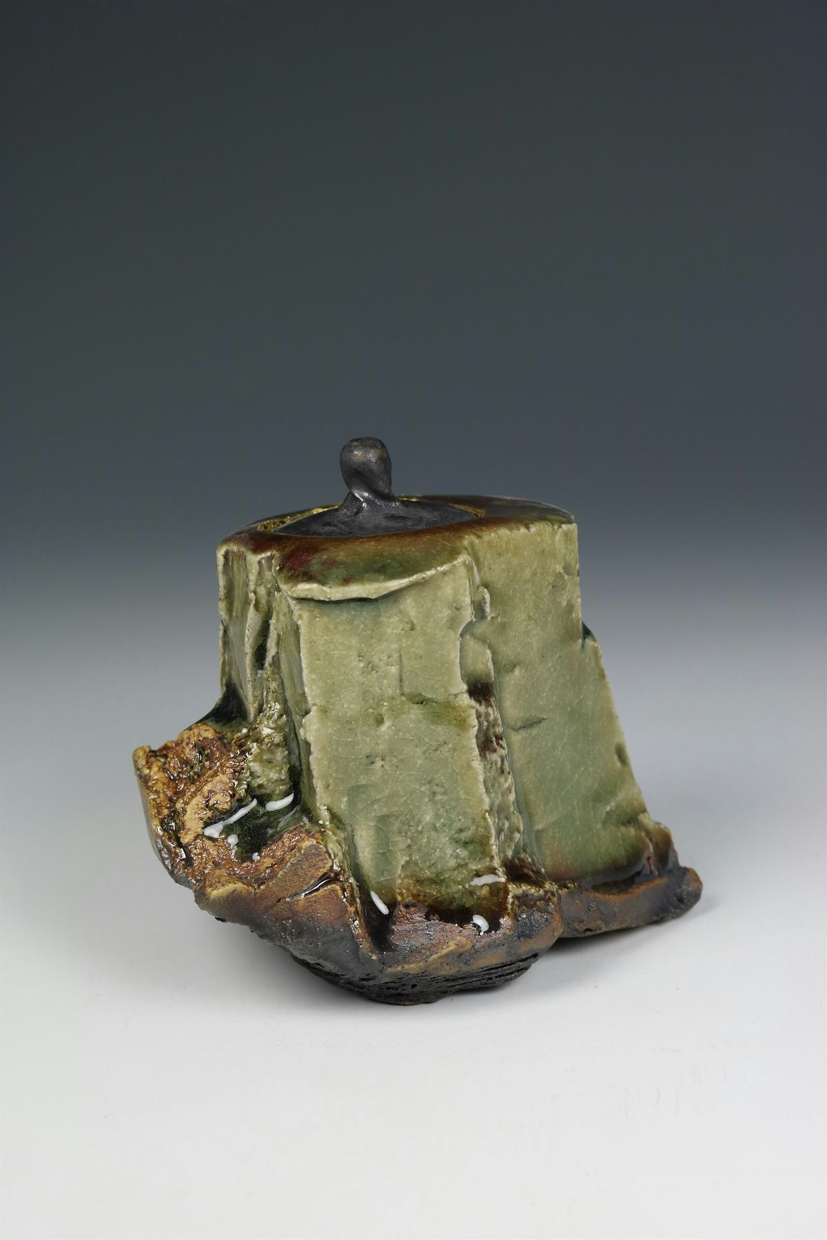 Slab and carved vessels with Eddie Curtis, 4 May | Event in Jarrow | AllEvents