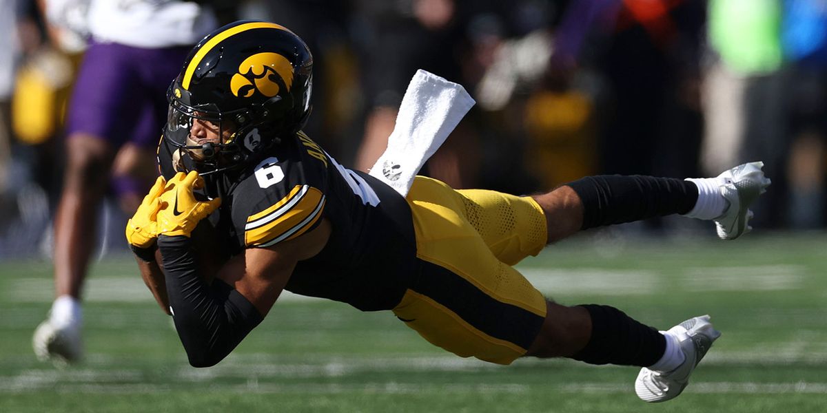 Iowa Hawkeyes vs. Robert Morris College Eagles, 3 November | Event in Iowa City | AllEvents