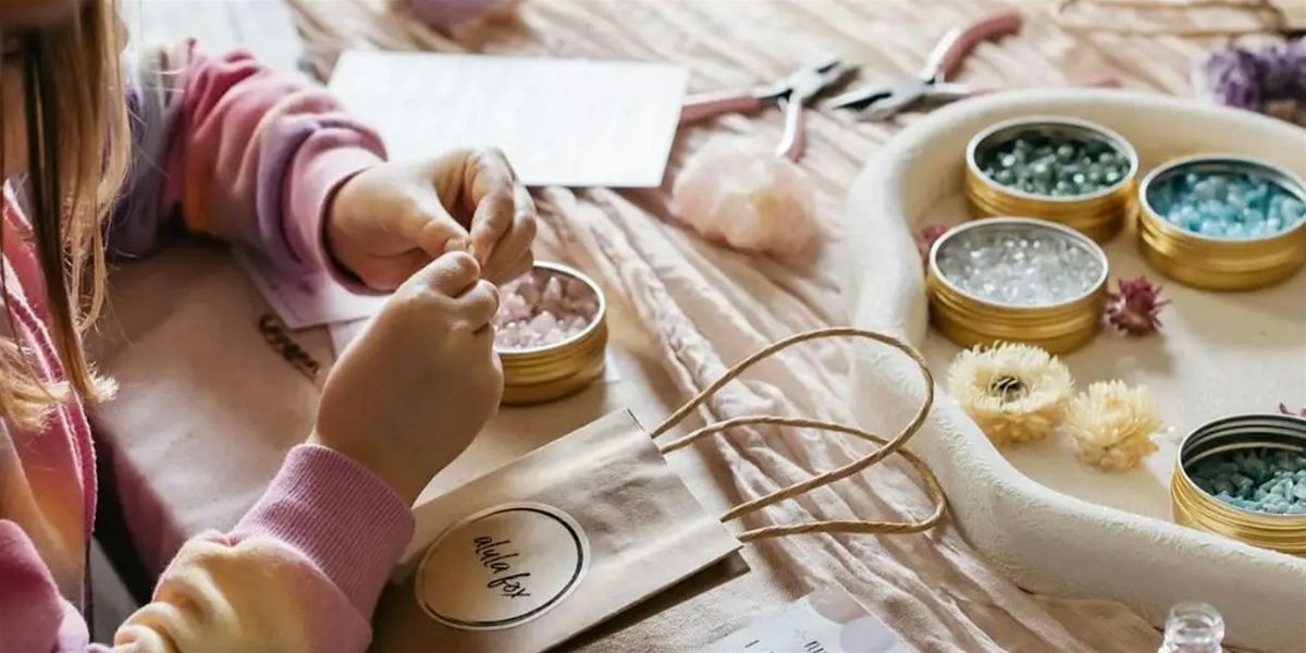 Crystal Aura Bracelet Workshop by Alula Fox at FESTIVAL OF WELLNESS, 26 October | Event in Geelong | AllEvents