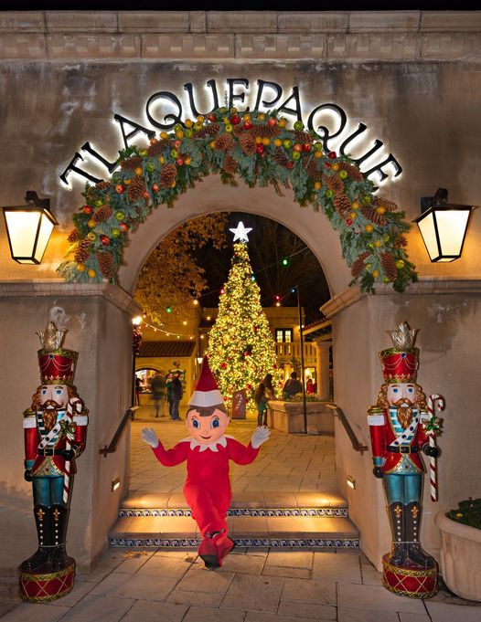 Sedona Tree Lighting and Santa Visit, Tlaquepaque Arts and