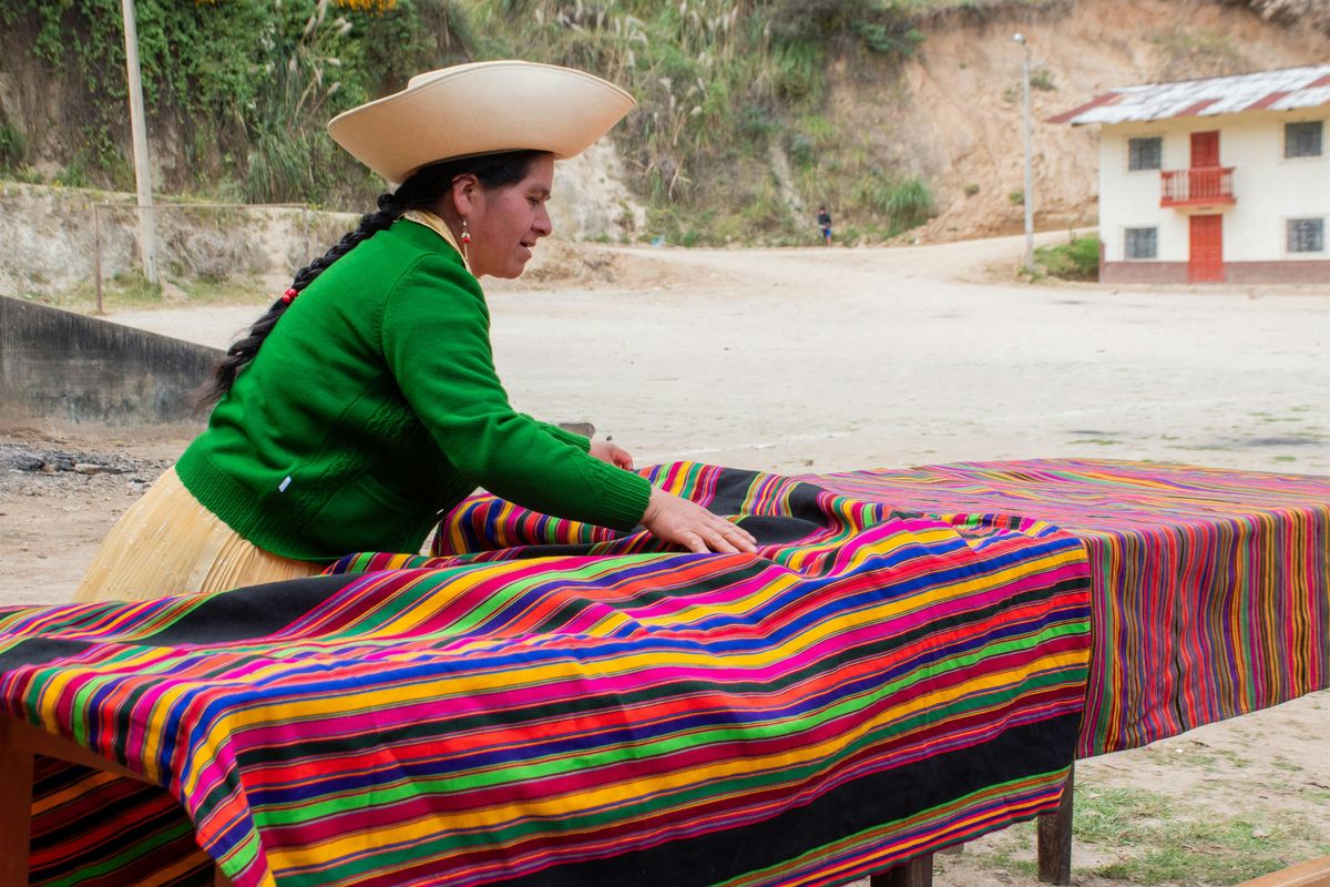 Special Program: Living Threads: Ancestral Textile Knowledge from the Peruv, 25 October | Event in Los Angeles