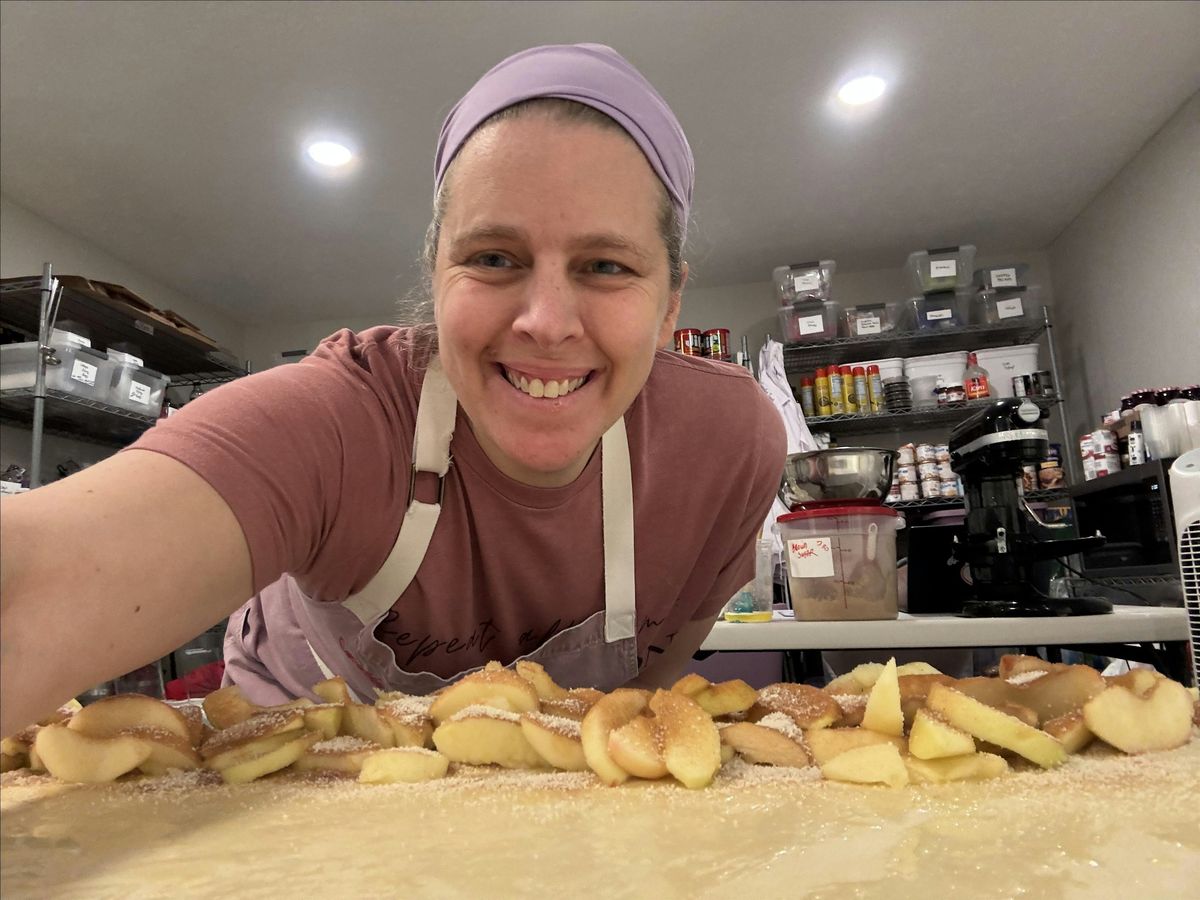 Annie's Signature Sweets MAKE AND BAKE YOUR APPLE STRUDEL FROM SCRATCH!, 30 August | Event in Berea | AllEvents