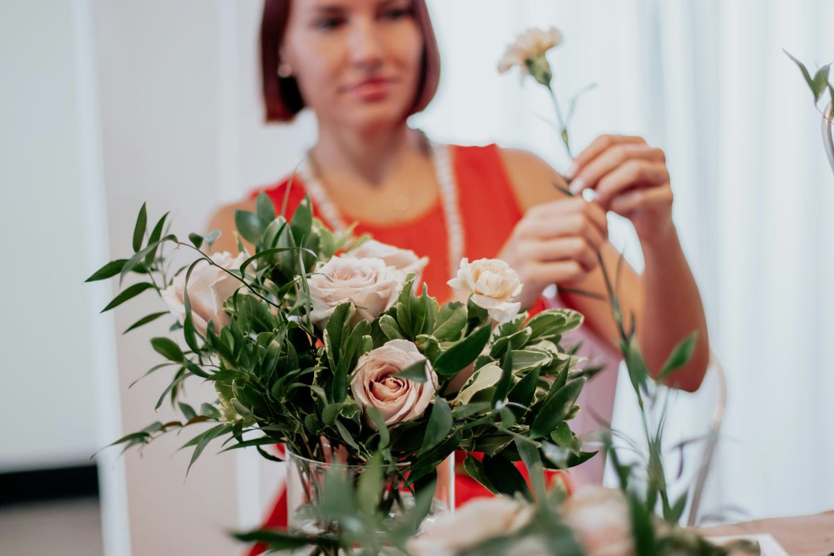 Special Veterans Day Hand-Tied Bouquet Workshop, 15430 New Hampshire ...