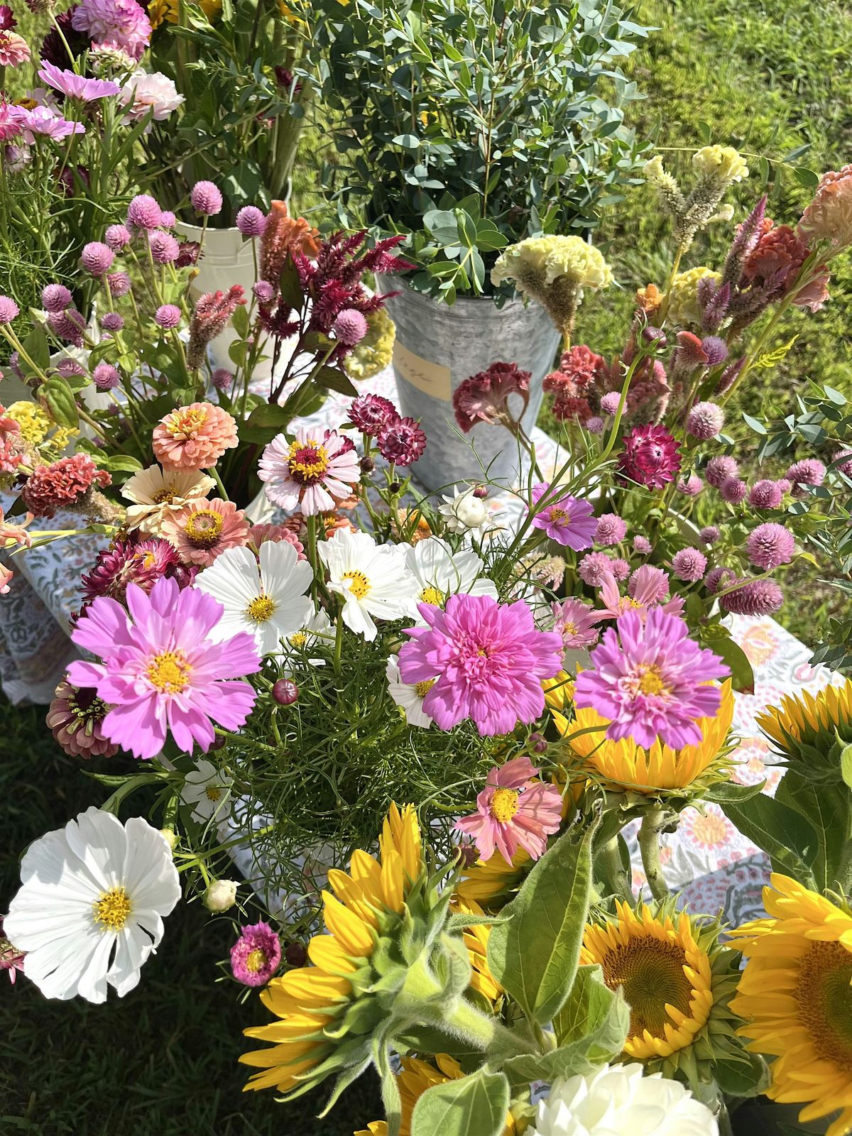 Perfume Making w The Lavender Sachet + Summer Bouquets with Two Moons Farm, 27 July | Event in Moscow | AllEvents