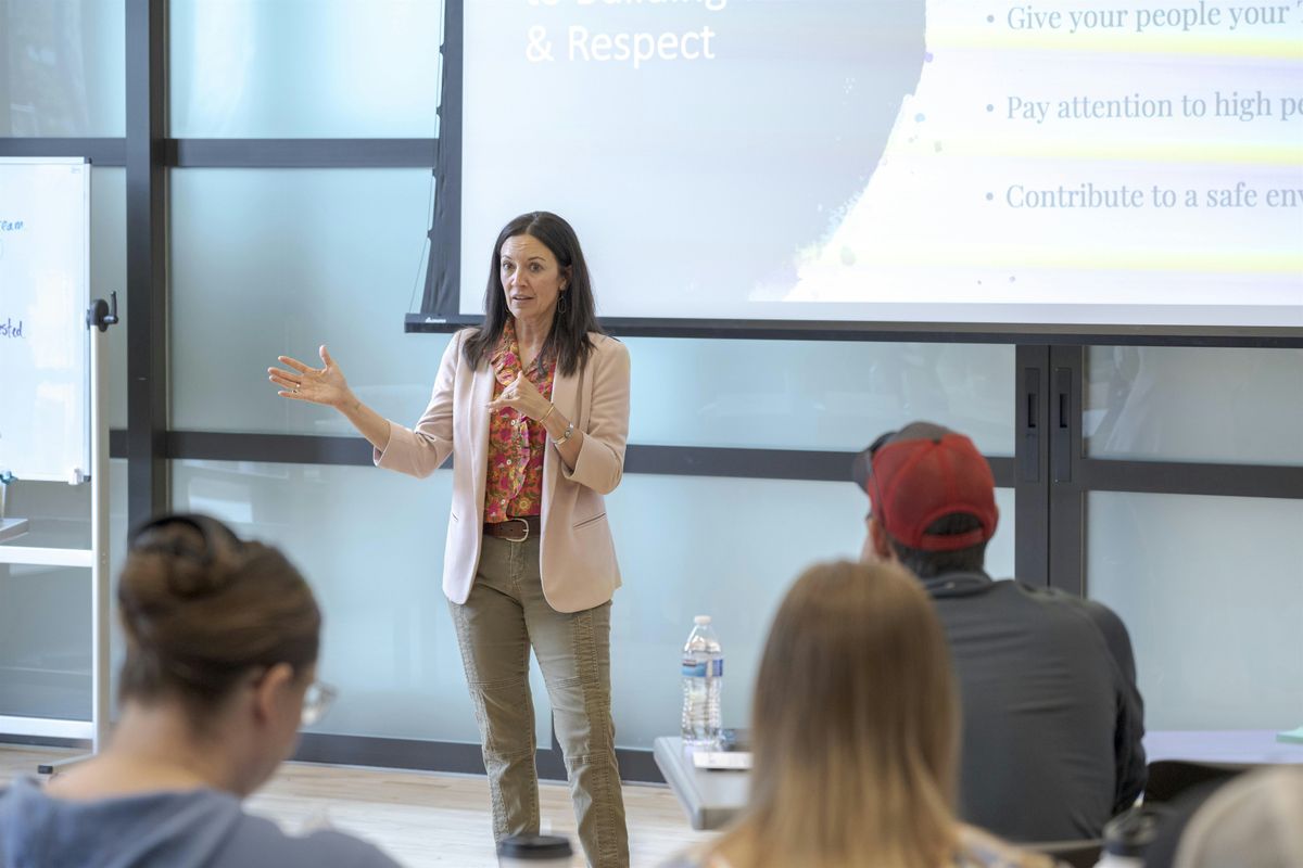 Brunch & Learn | How to Be a BadAss Boss, 10 September | Event in Big Sky | AllEvents