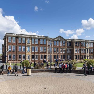 City of Norwich School logo