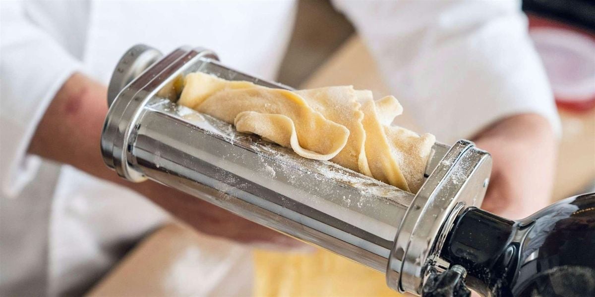 Make Spicy Marinara Fettuccine - Cooking Class by Classpop!™, 16 May | Event in San Diego | AllEvents