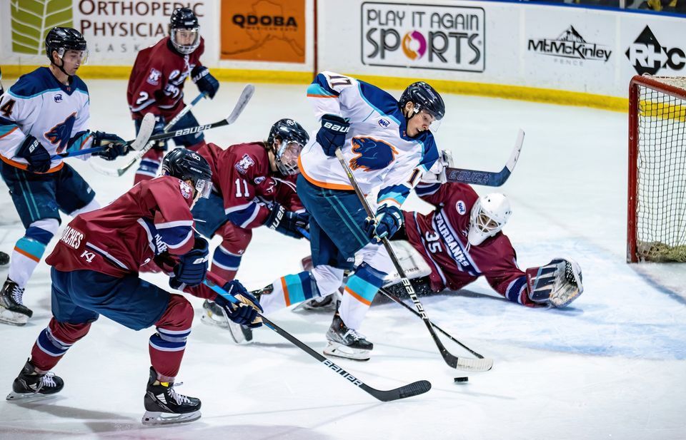 Fairbanks Ice Dogs vs. Anchorage Wolverines, Ben Boeke Ice Rink
