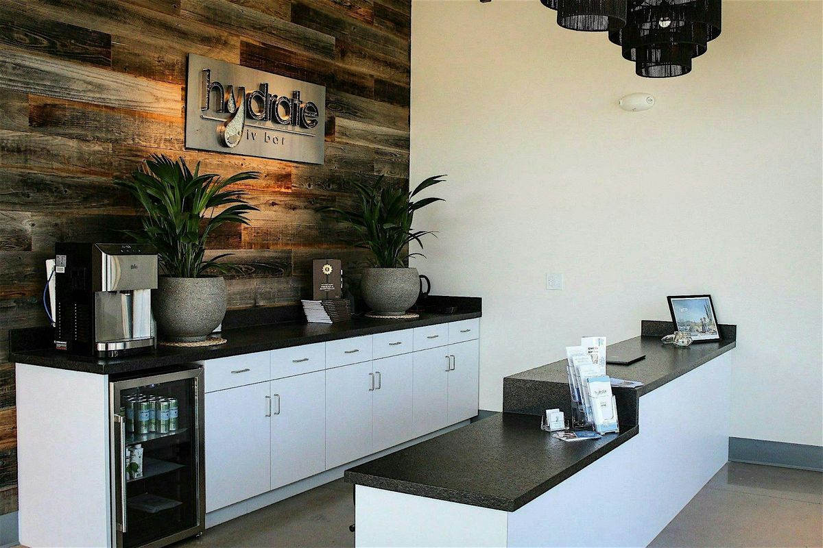 Oxygen Yoga & Fitness x Hydrate IV Bar: Recovery + Recharge Event, 6 December | Event in Chandler | AllEvents
