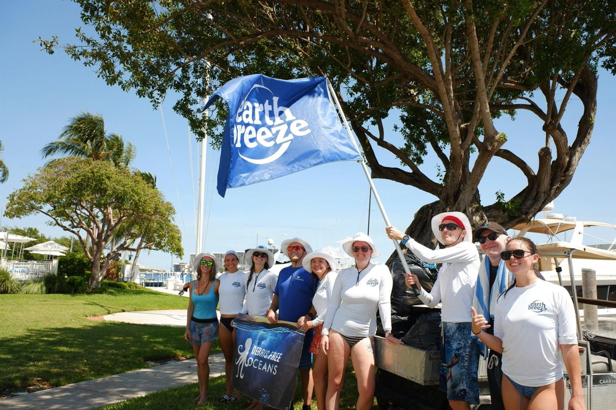 Plastic is Scary: Costumes, Cleanup &amp; Kombucha in Miami, FL