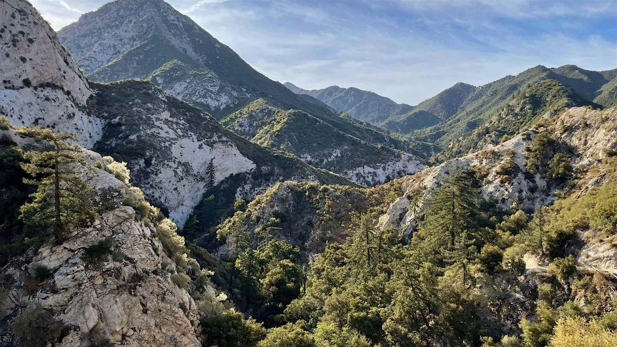 Hike with the Marshall Young Alumni Council - Gabrielino Trail, Brown Mt., 6 December | Event in Altadena