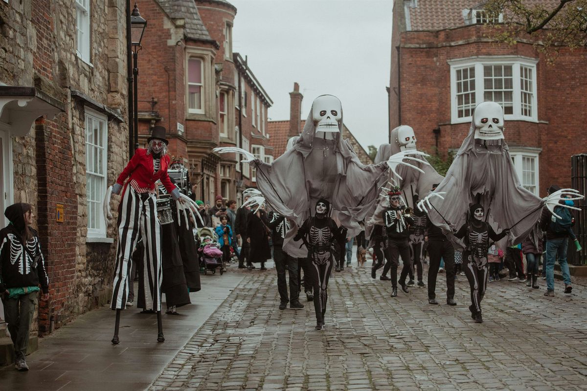 Strolling Bones Skeleton Hand Workshop, 28 October | Event in Lincoln | AllEvents