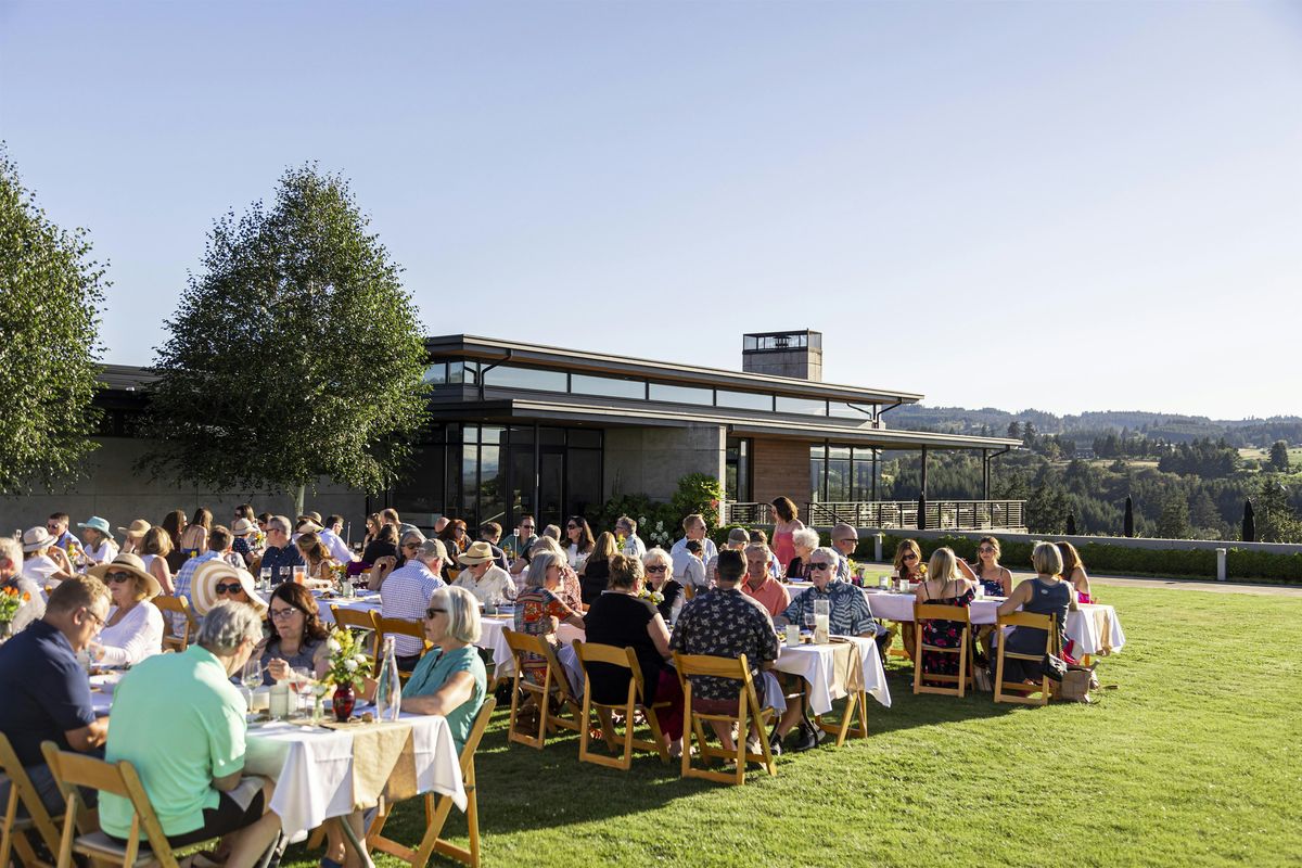 Dinner in the Field at Ponzi Vineyards, 8 August | Event in Sherwood | AllEvents