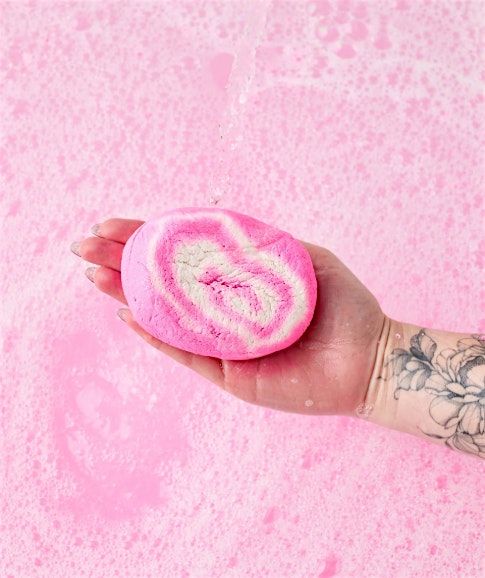Make it: Snow Fairy Roll Bubble Bar making at LUSH COSMETICS  POOLE, 18 December | Event in Poole | AllEvents