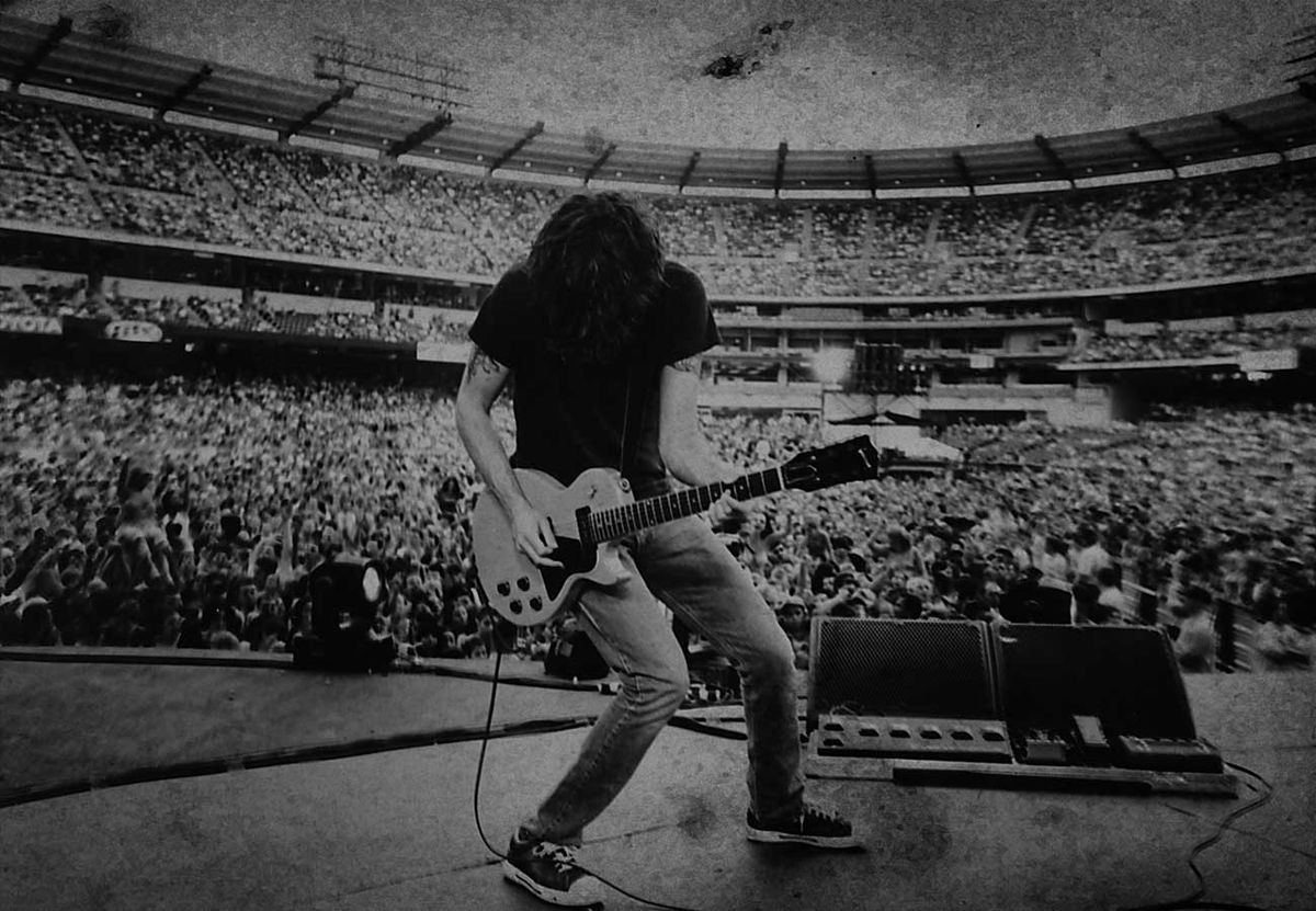 +LIVE+ and Stone Temple Pilots, Arizona Financial Theatre, Phoenix ...