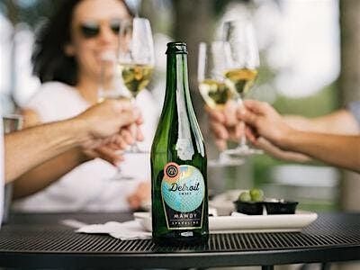 Wine Down Wednesday: Summer, Served Sparkling, 13 August | Event in Clawson | AllEvents