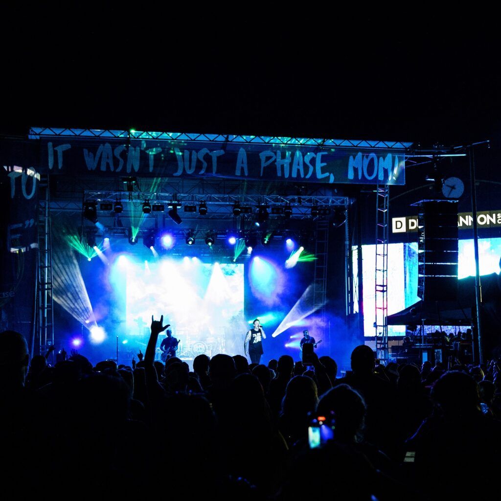 Phase Fest: Taking Back Sunday  Hoobastank  Plain White T’s & Hawthorne Heights, 12 June | Event in Sioux Falls