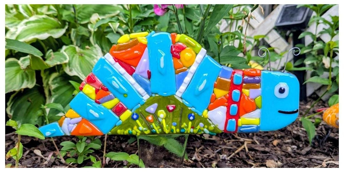 "Inching Along" Garden Caterpillar - South Lyon, 2 October | Event in Garden City | AllEvents